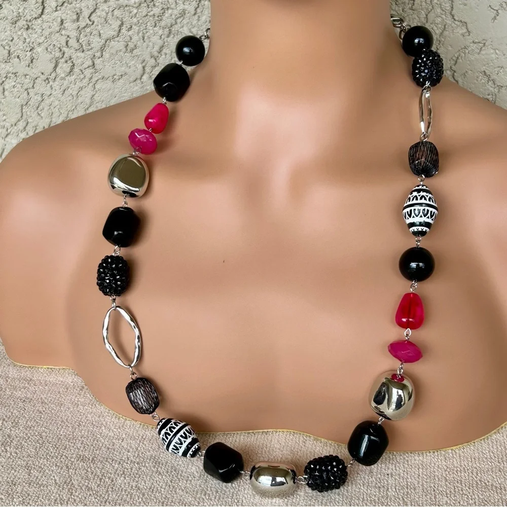 Bohemian Black Pink & Silver Beaded Necklace